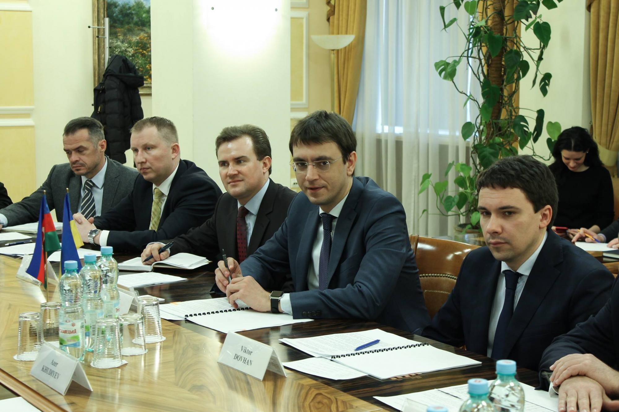 Украина заинтересована в сотрудничестве с азербайджанскими дорожными компаниями